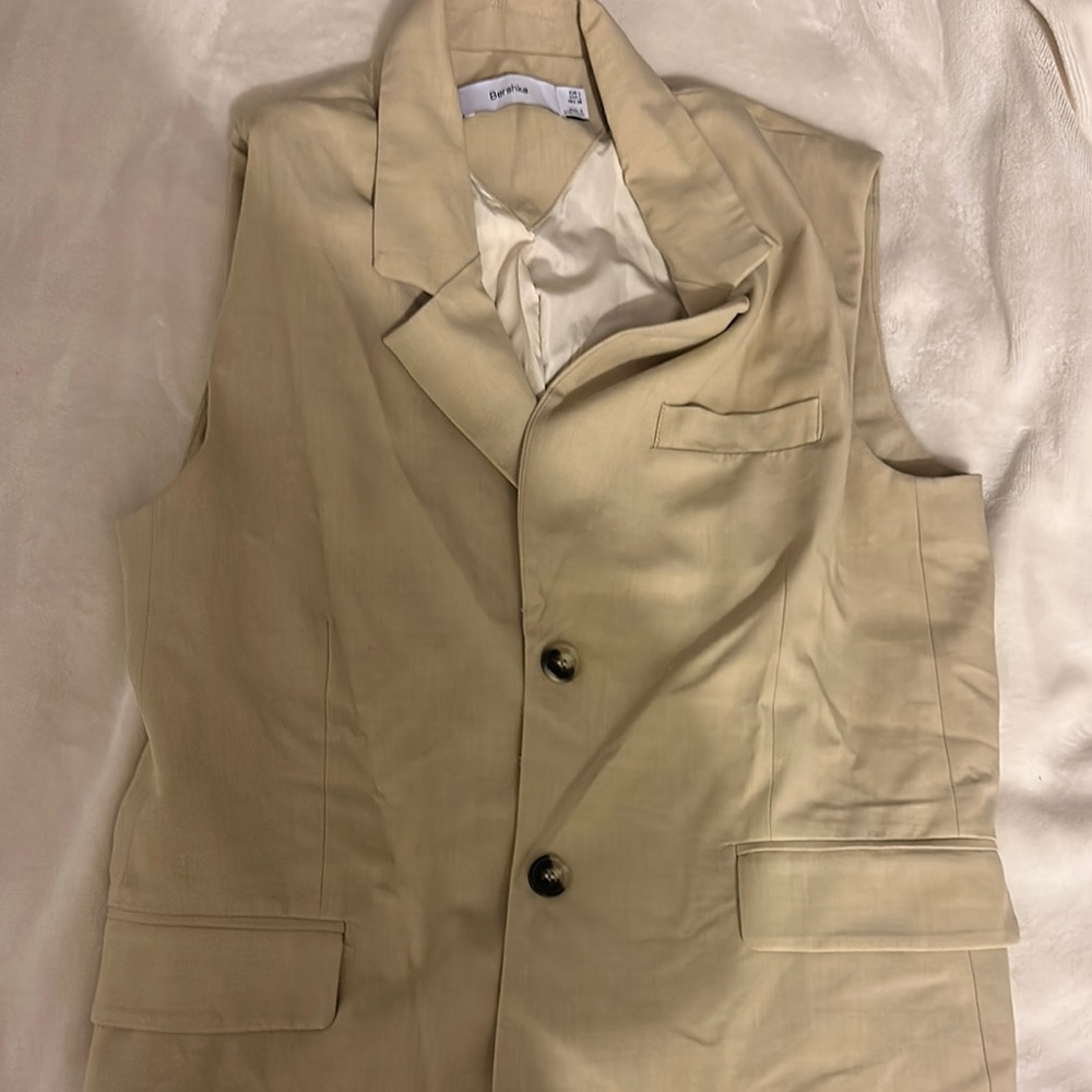 Bershka Tan Sleeveless Jacket